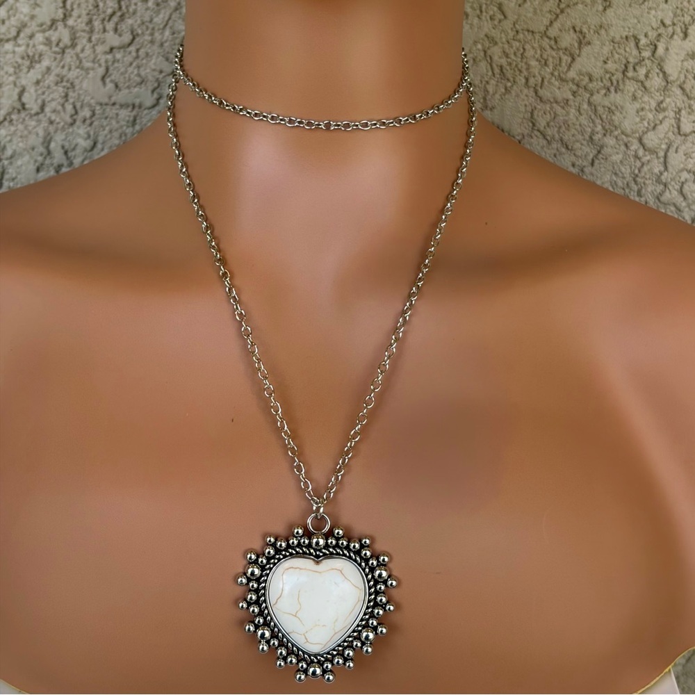 Romantic Heart Pendant Necklace with White Stone and Silver Beaded Frame - Picture 2 of 7